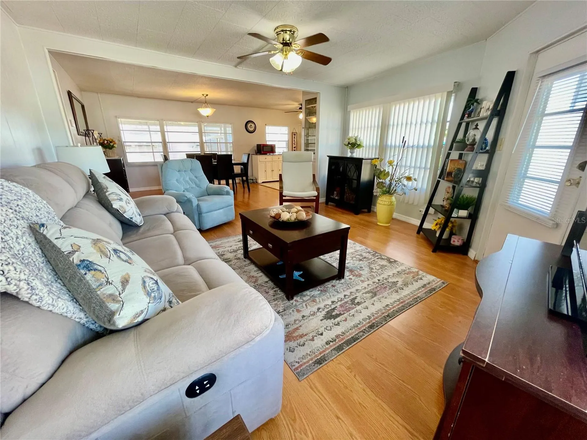 34462 Palm Drive N Pinellas Park FL 33781