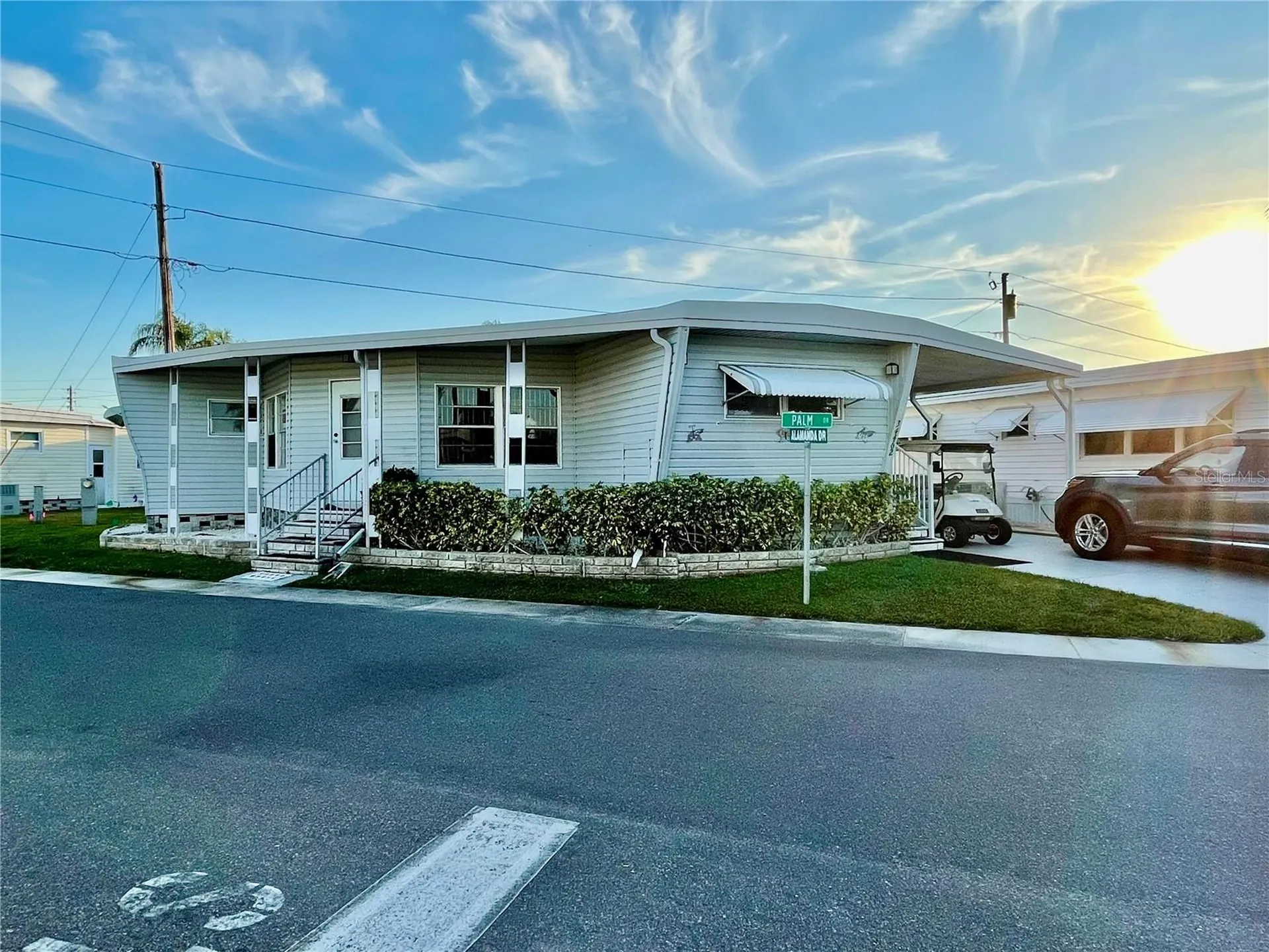 34462 Palm Drive N Pinellas Park FL 33781