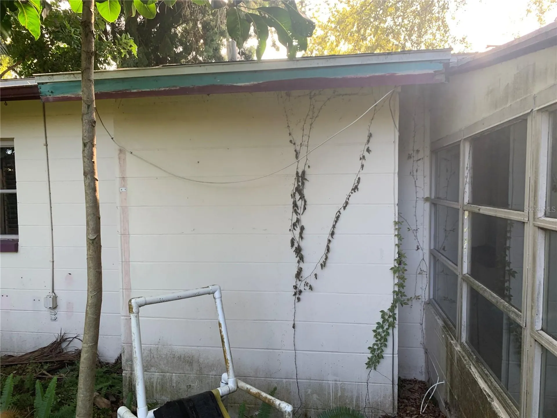 5435 18th Avenue N St Petersburg FL 33710