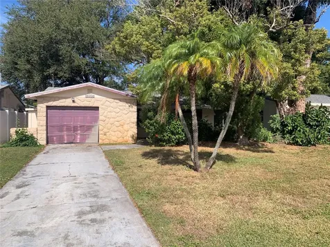 5435 18th Avenue N St Petersburg FL 33710