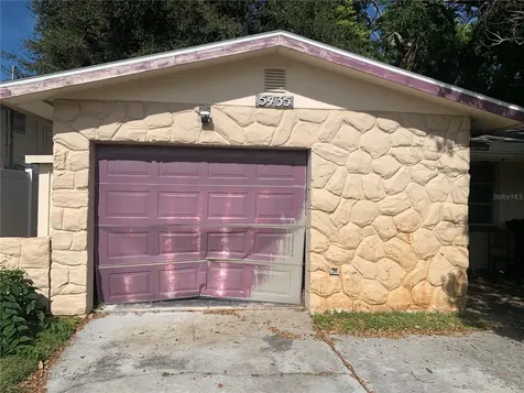 5435 18th Avenue N St Petersburg FL 33710