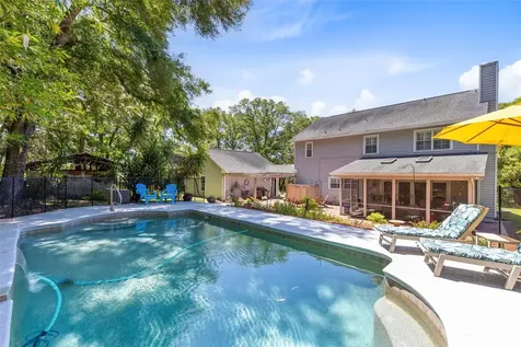 5787 N Apopka Vineland Road Orlando FL 32818