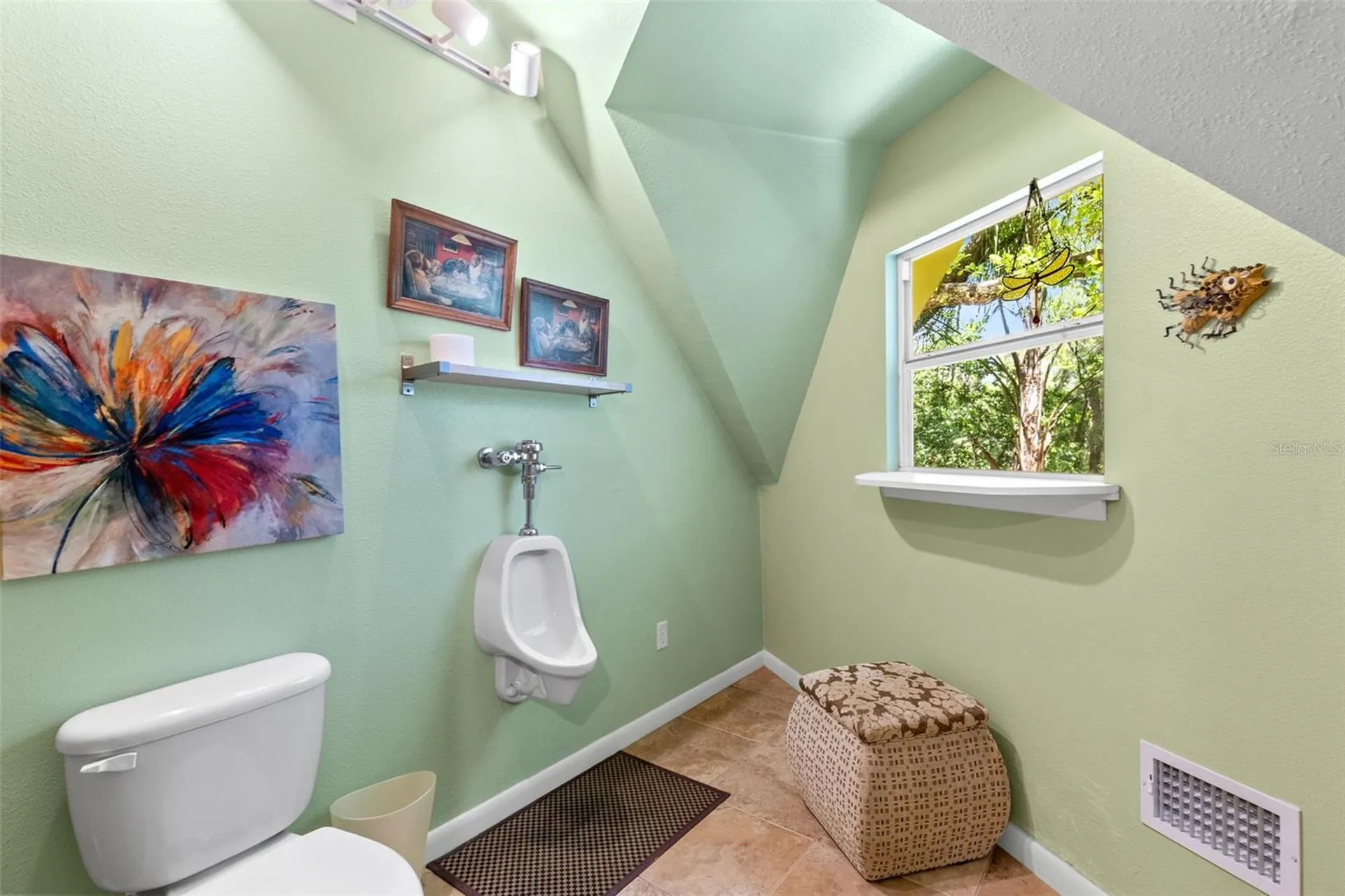 5789 N Apopka Vineland Road Orlando FL 32818