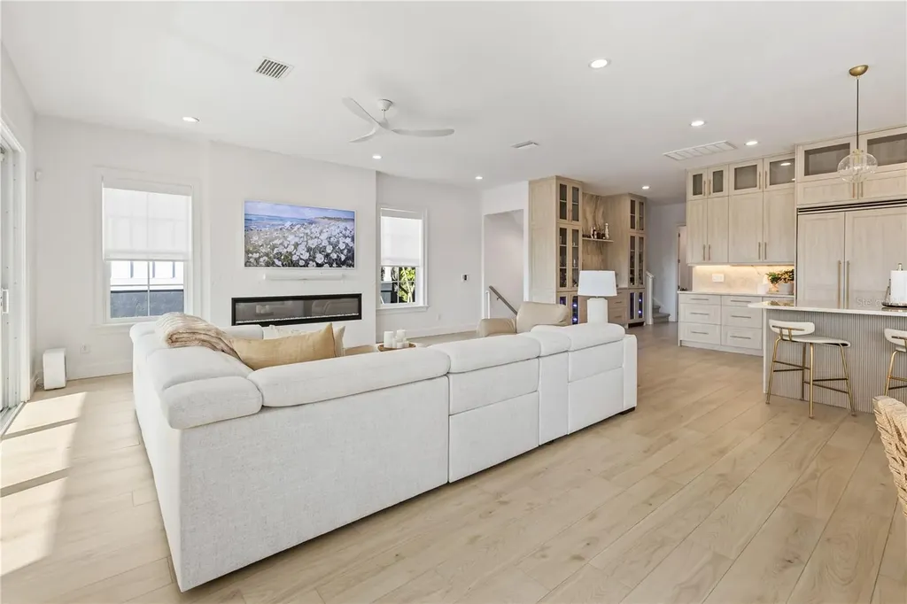 8008 Midnight Pass Road Sarasota FL 34242