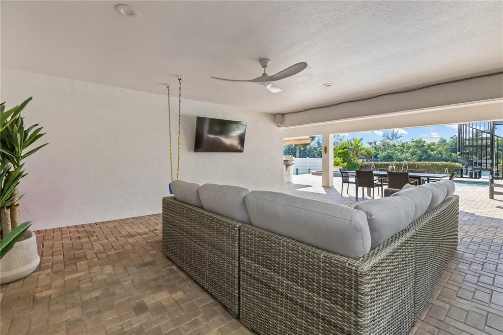 8008 Midnight Pass Road Sarasota FL 34242