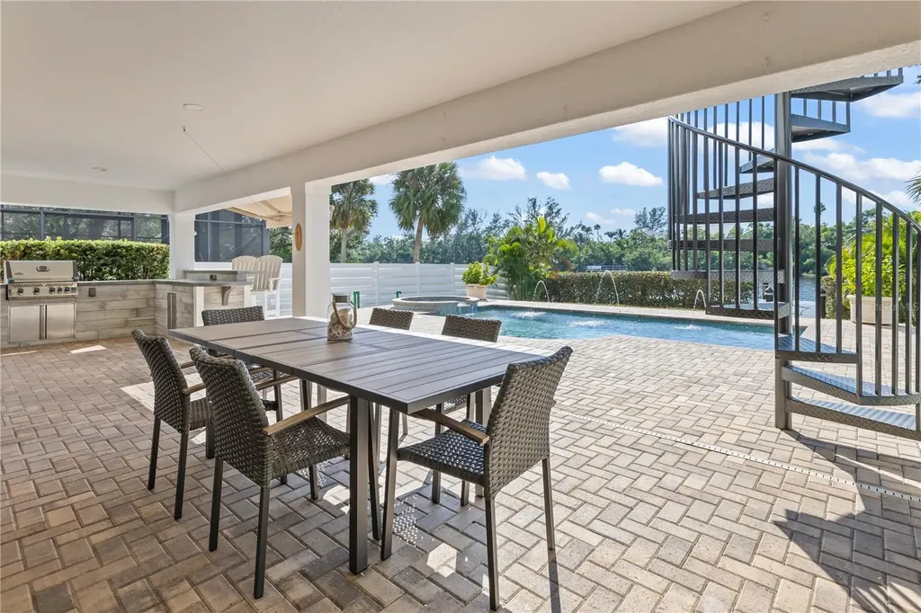 8008 Midnight Pass Road Sarasota FL 34242