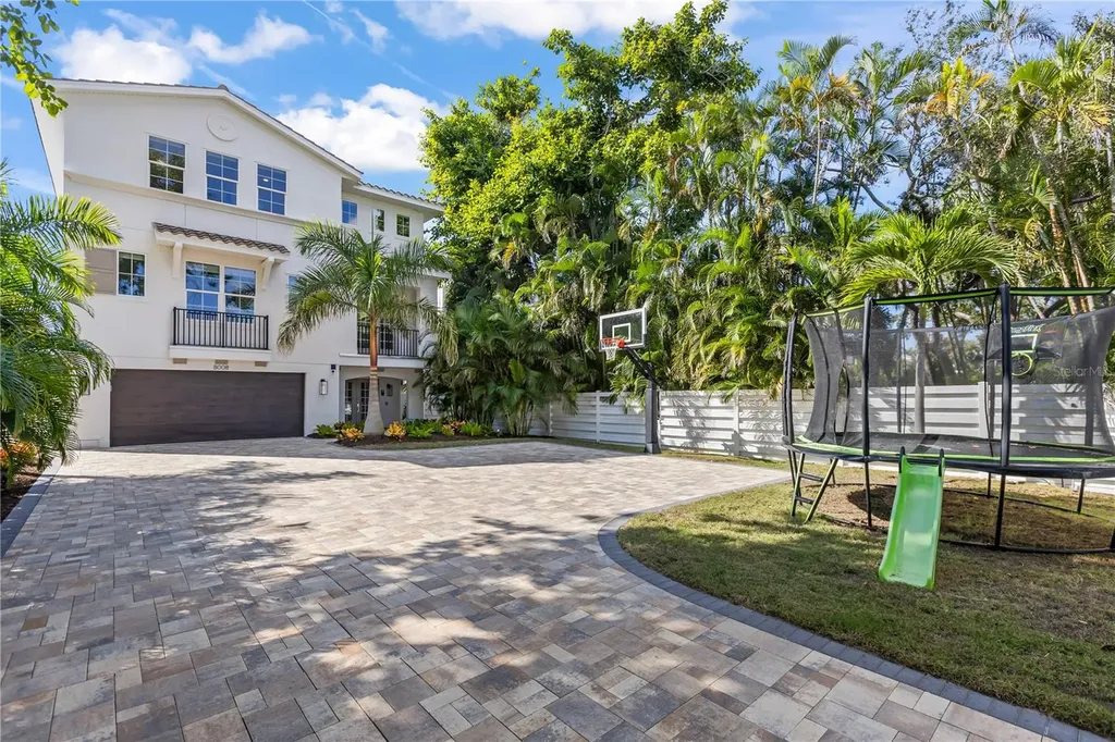 8008 Midnight Pass Road Sarasota FL 34242
