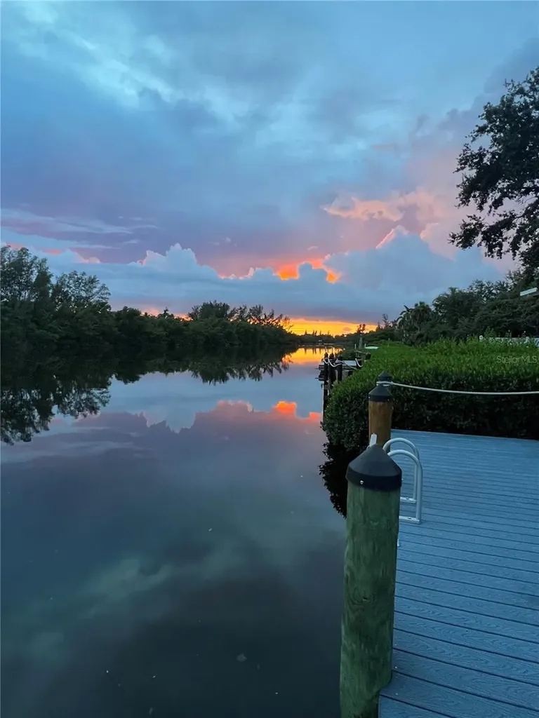 8008 Midnight Pass Road Sarasota FL 34242