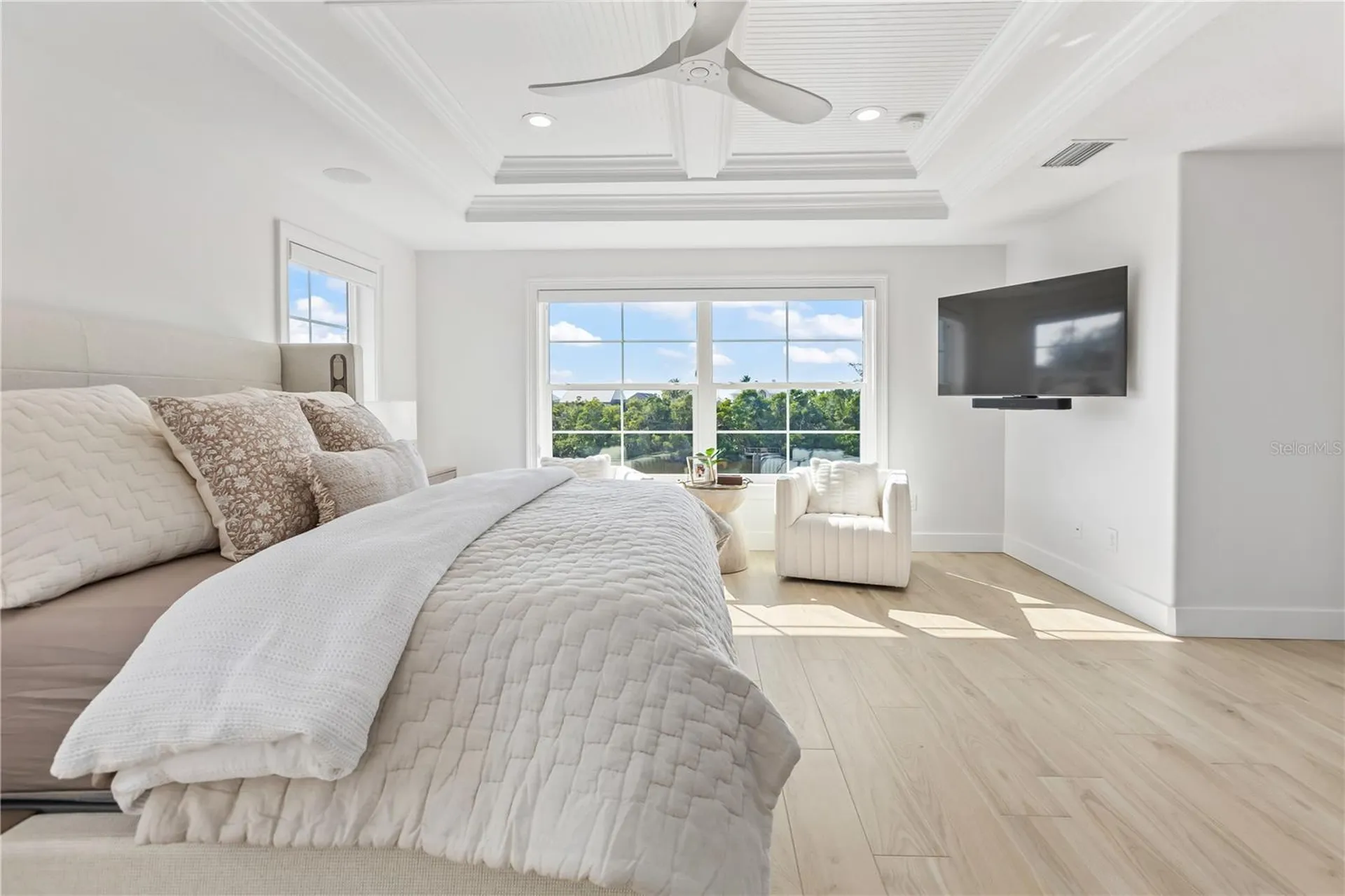 8008 Midnight Pass Road Sarasota FL 34242