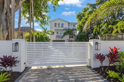 8008 Midnight Pass Road Sarasota FL 34242