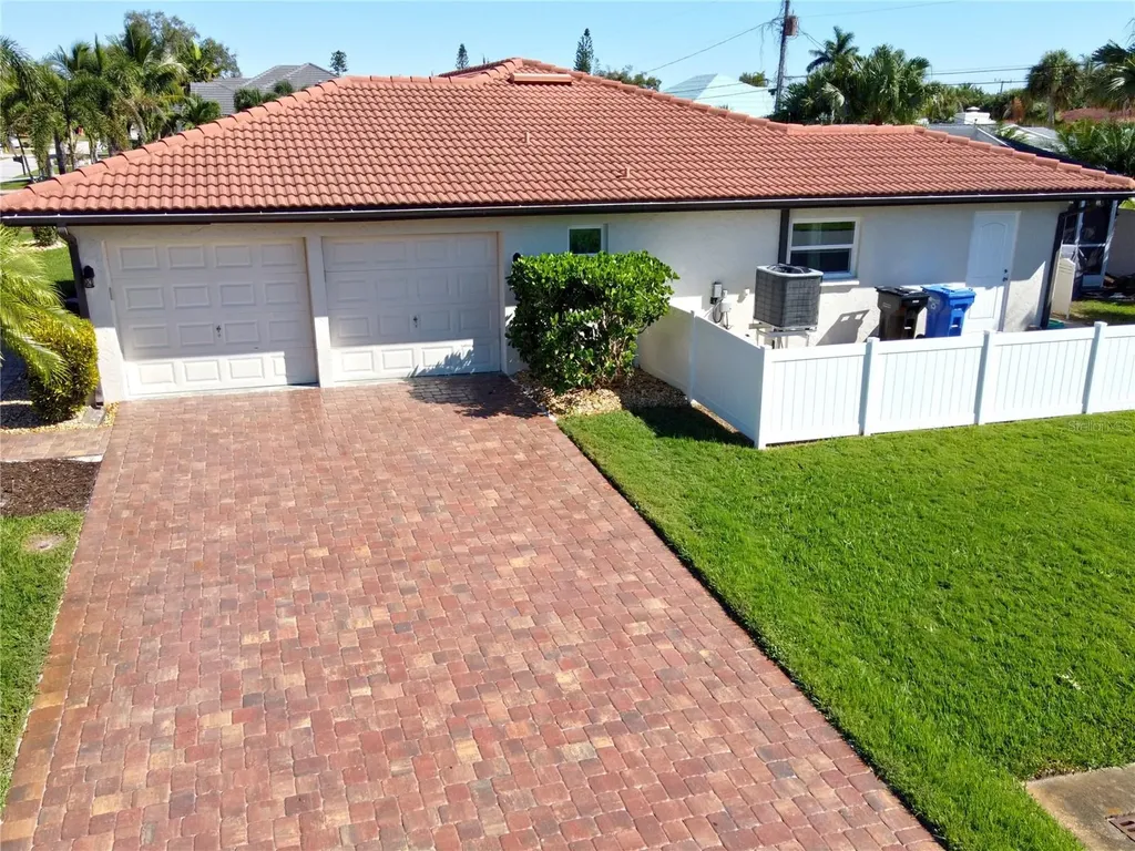 431 Villas Drive Venice FL 34285