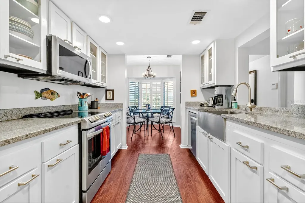 223 Quayside Circle Maitland FL 32751
