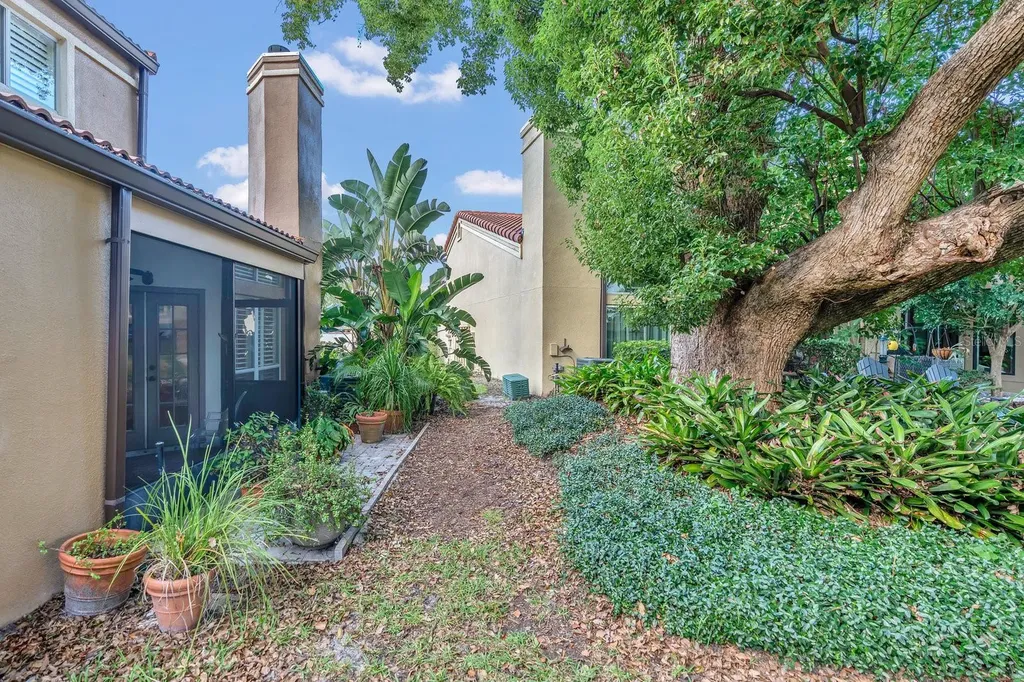 223 Quayside Circle Maitland FL 32751