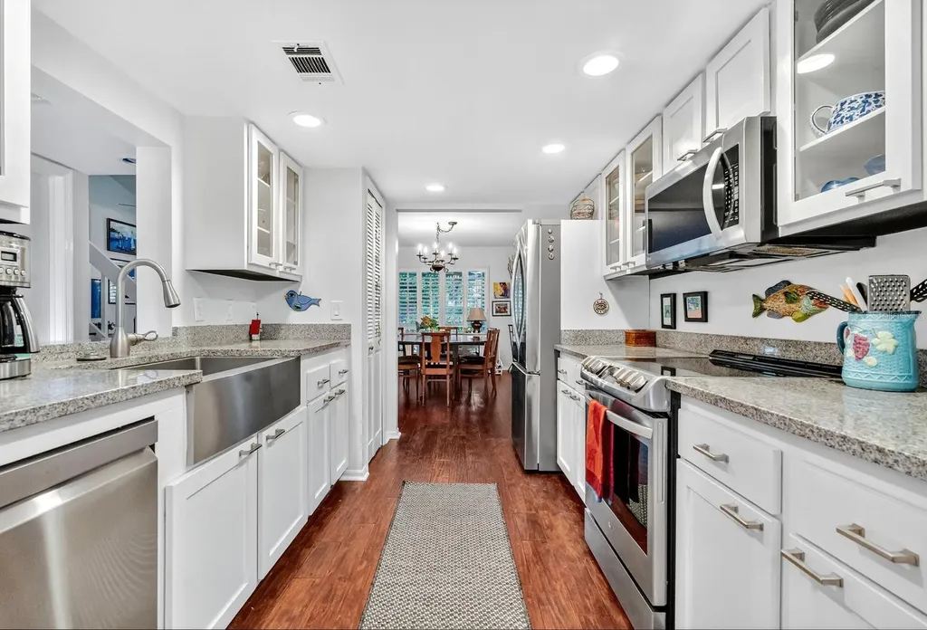 223 Quayside Circle Maitland FL 32751