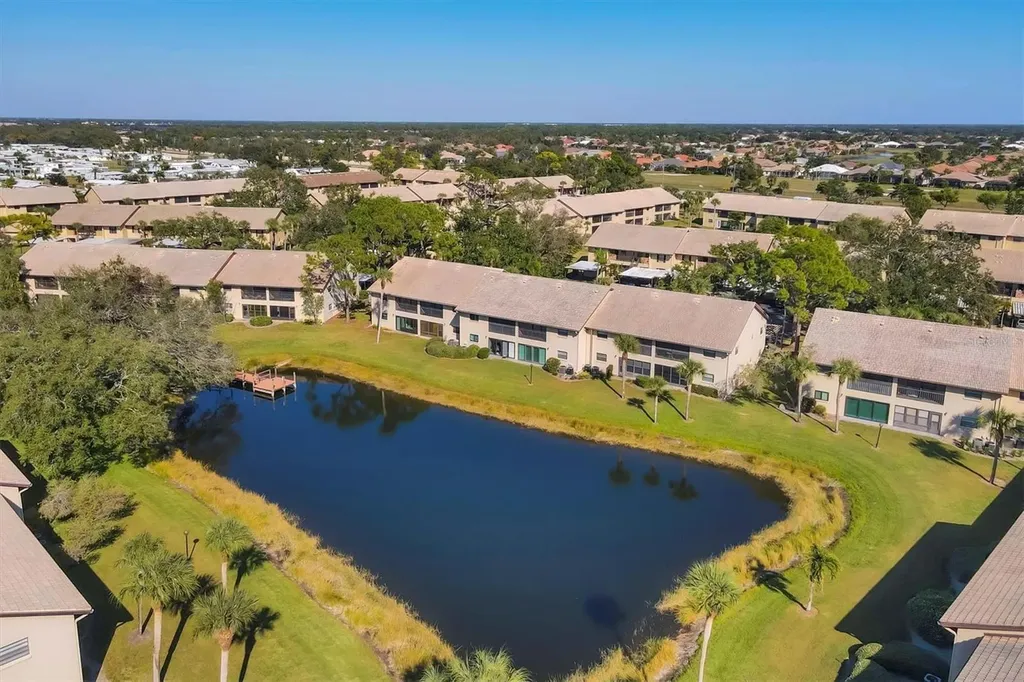 370 Three Lakes Lane Venice FL 34285