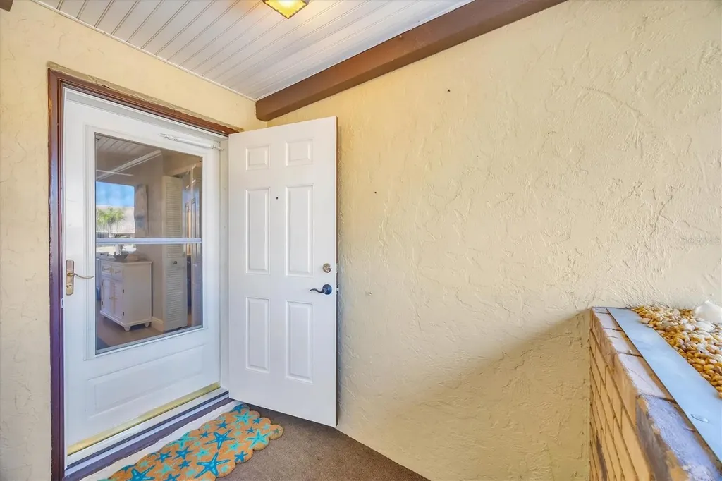 370 Three Lakes Lane Venice FL 34285