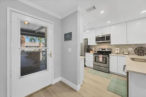 370 Three Lakes Lane Venice FL 34285