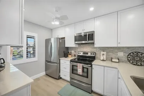 370 Three Lakes Lane Venice FL 34285