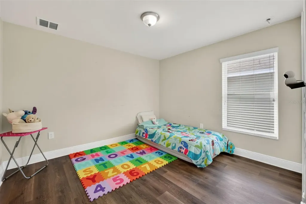 383 Buchannan Drive Davenport FL 33837