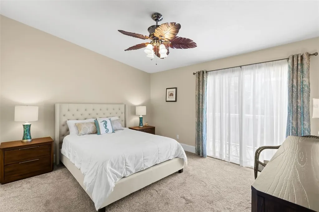 391 Madeira Circle St Petersburg FL 33715