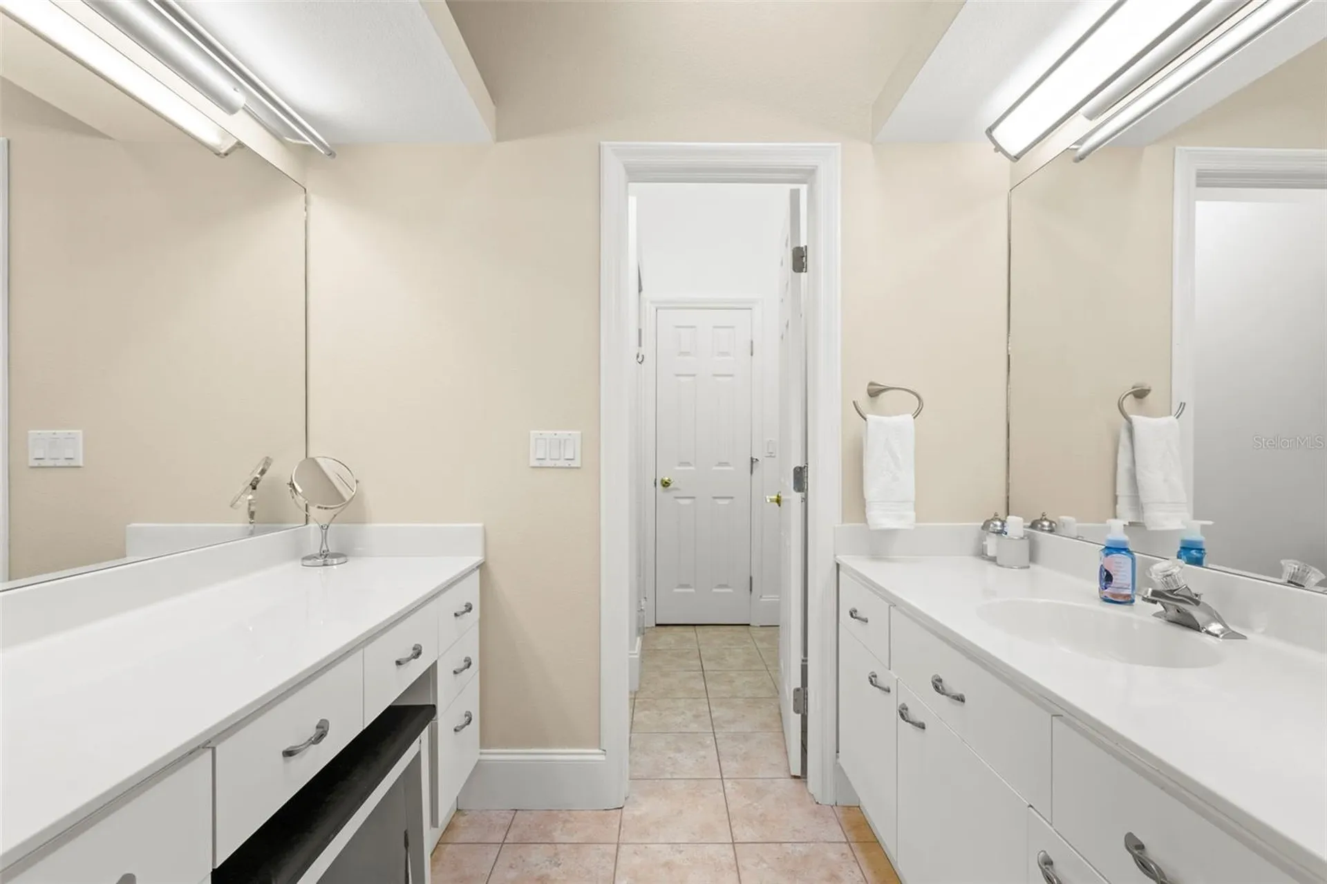 391 Madeira Circle St Petersburg FL 33715