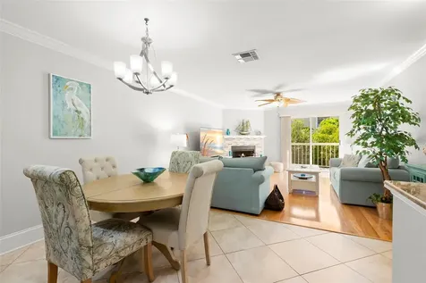 391 Madeira Circle St Petersburg FL 33715
