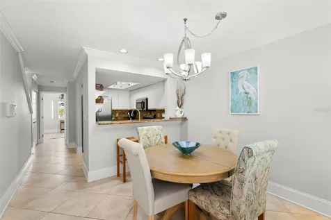 391 Madeira Circle St Petersburg FL 33715