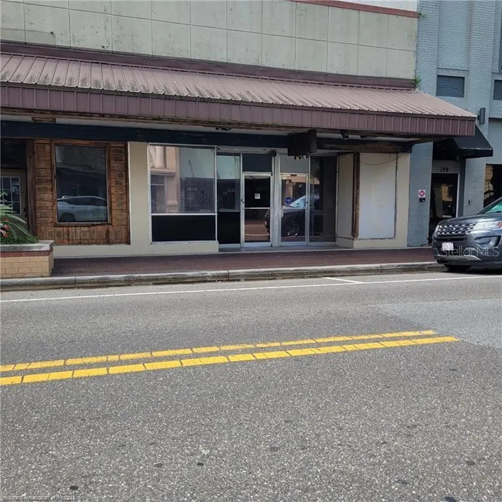 121 W Main Street Wauchula FL 33873