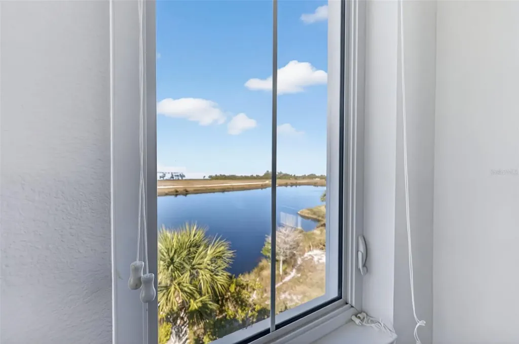 230 Sapphire Lake Drive Bradenton FL 34209