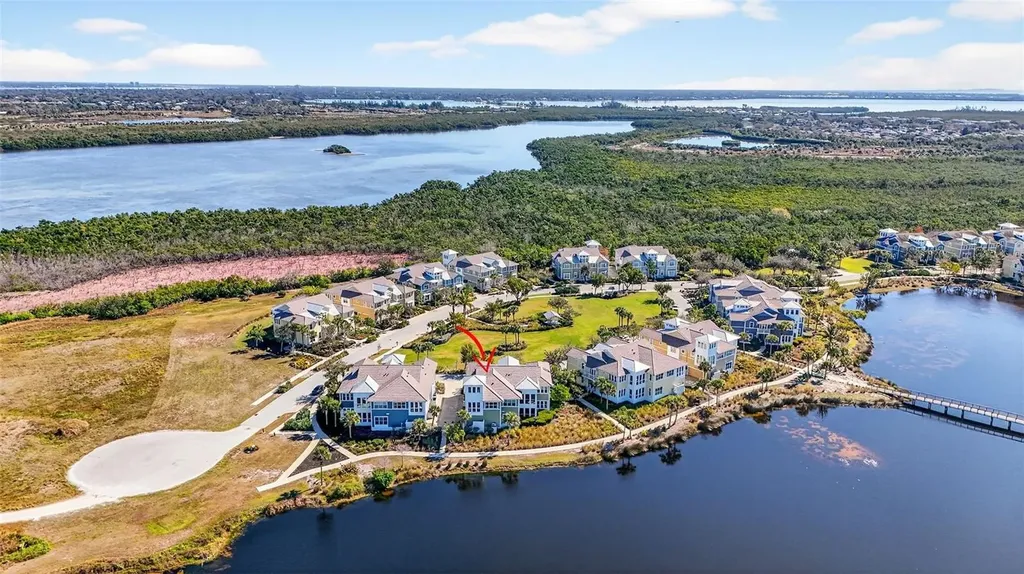 230 Sapphire Lake Drive Bradenton FL 34209