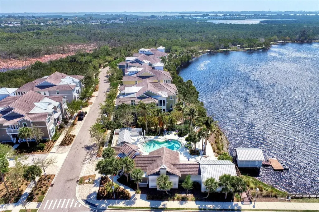 230 Sapphire Lake Drive Bradenton FL 34209