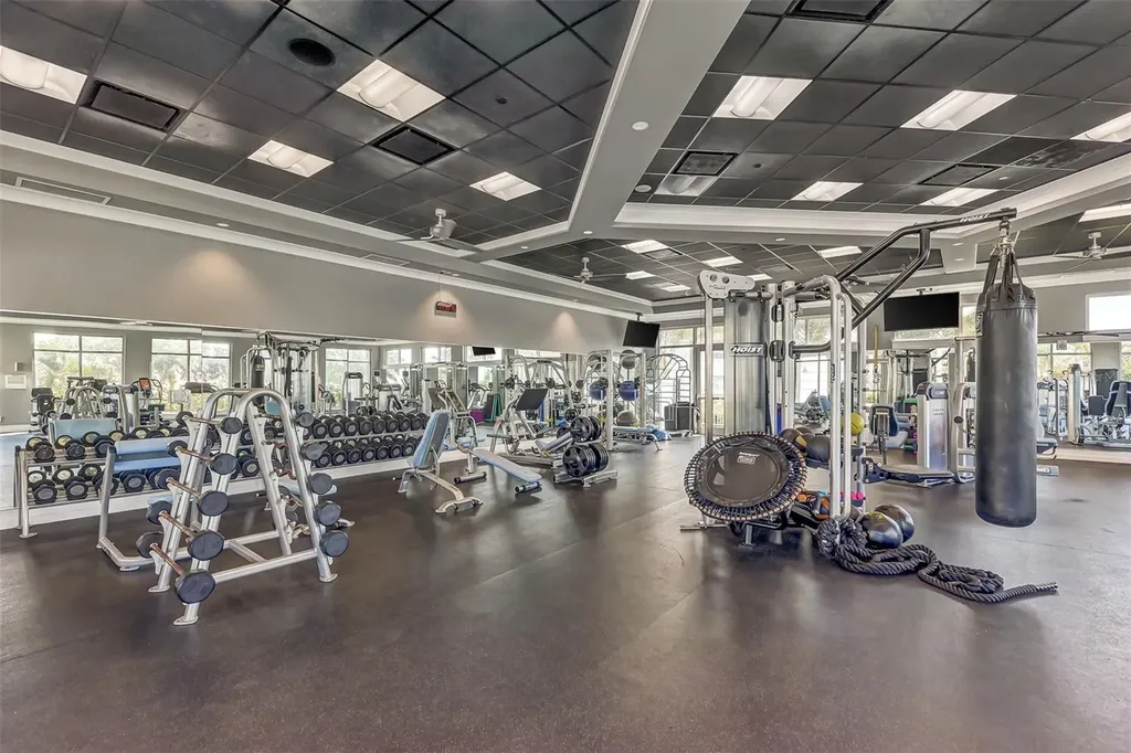 230 Sapphire Lake Drive Bradenton FL 34209