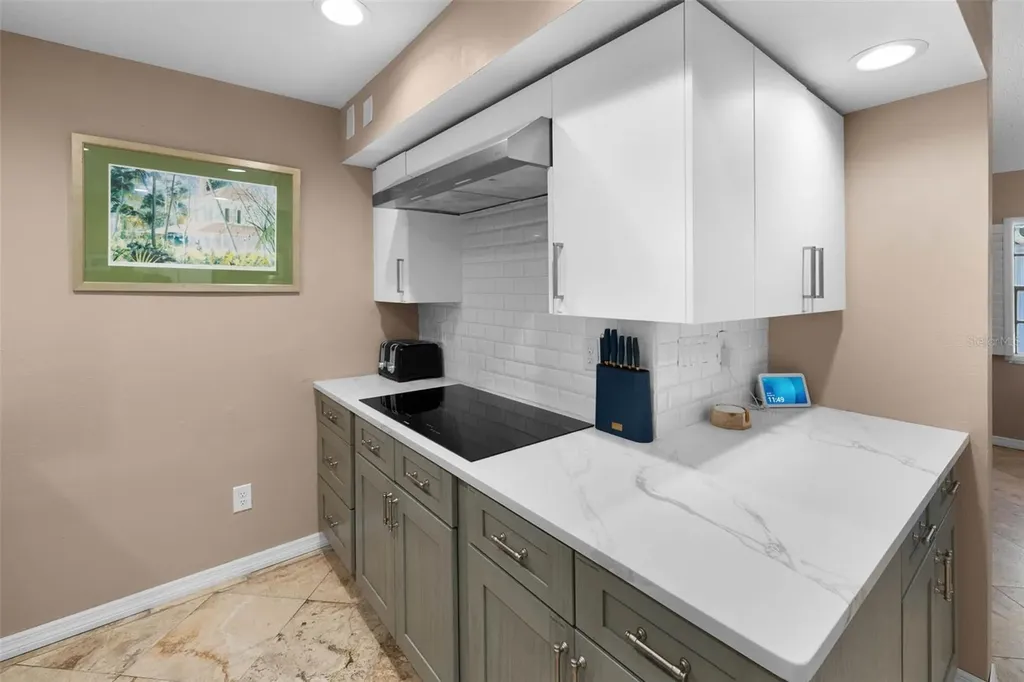 6110 Bear Trail Weeki Wachee FL 34607
