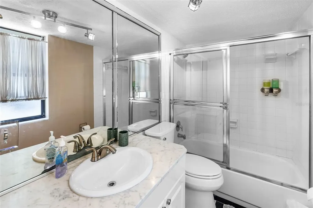 6110 Bear Trail Weeki Wachee FL 34607