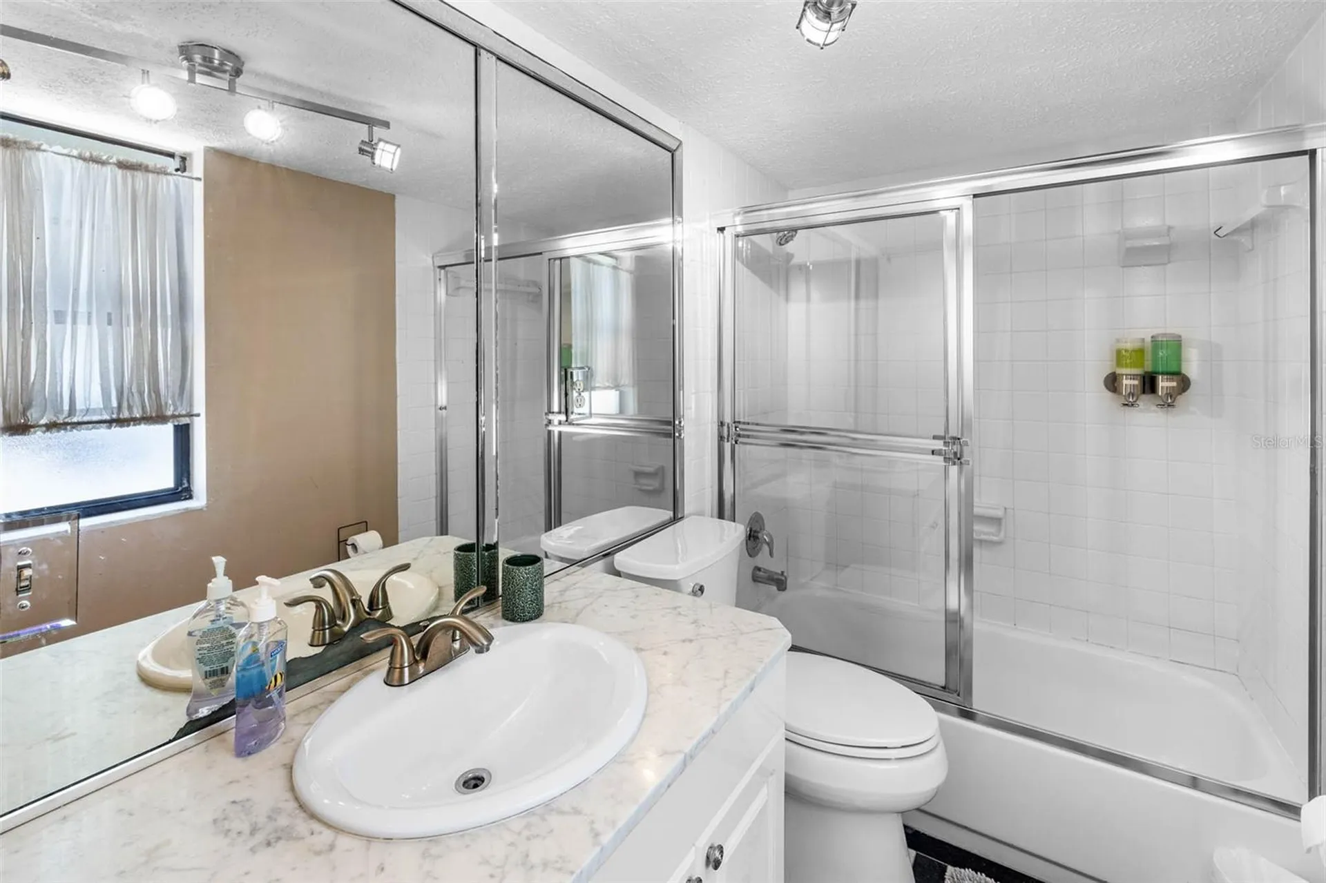 6110 Bear Trail Weeki Wachee FL 34607