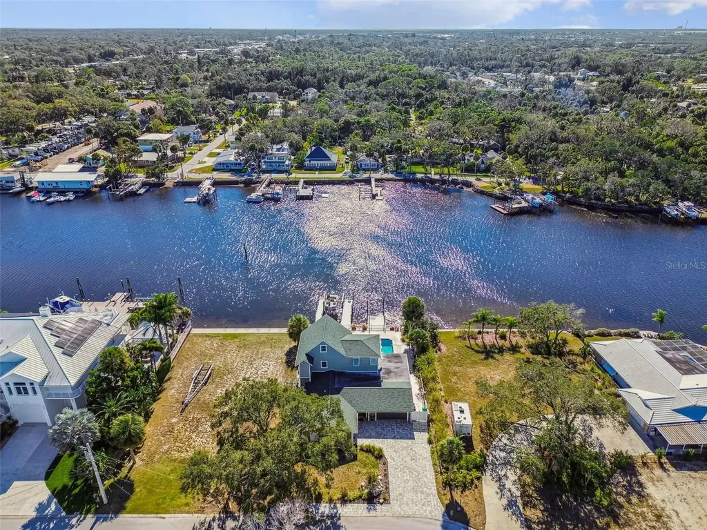 8025 Island Drive Port Richey FL 34668