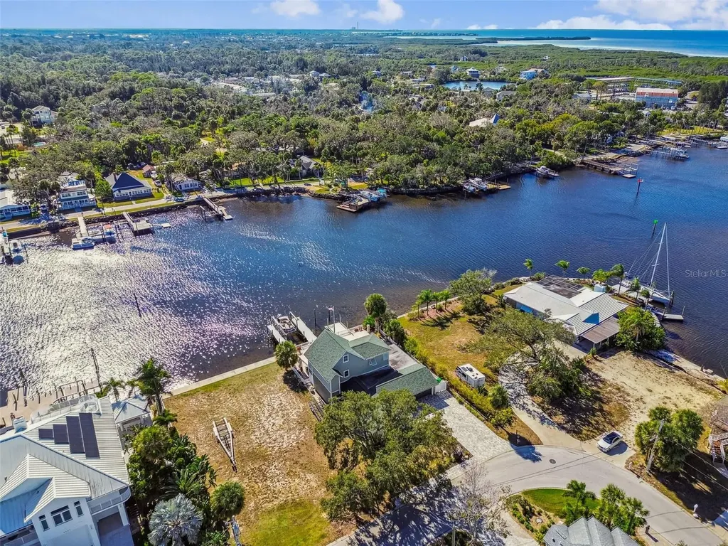 8025 Island Drive Port Richey FL 34668