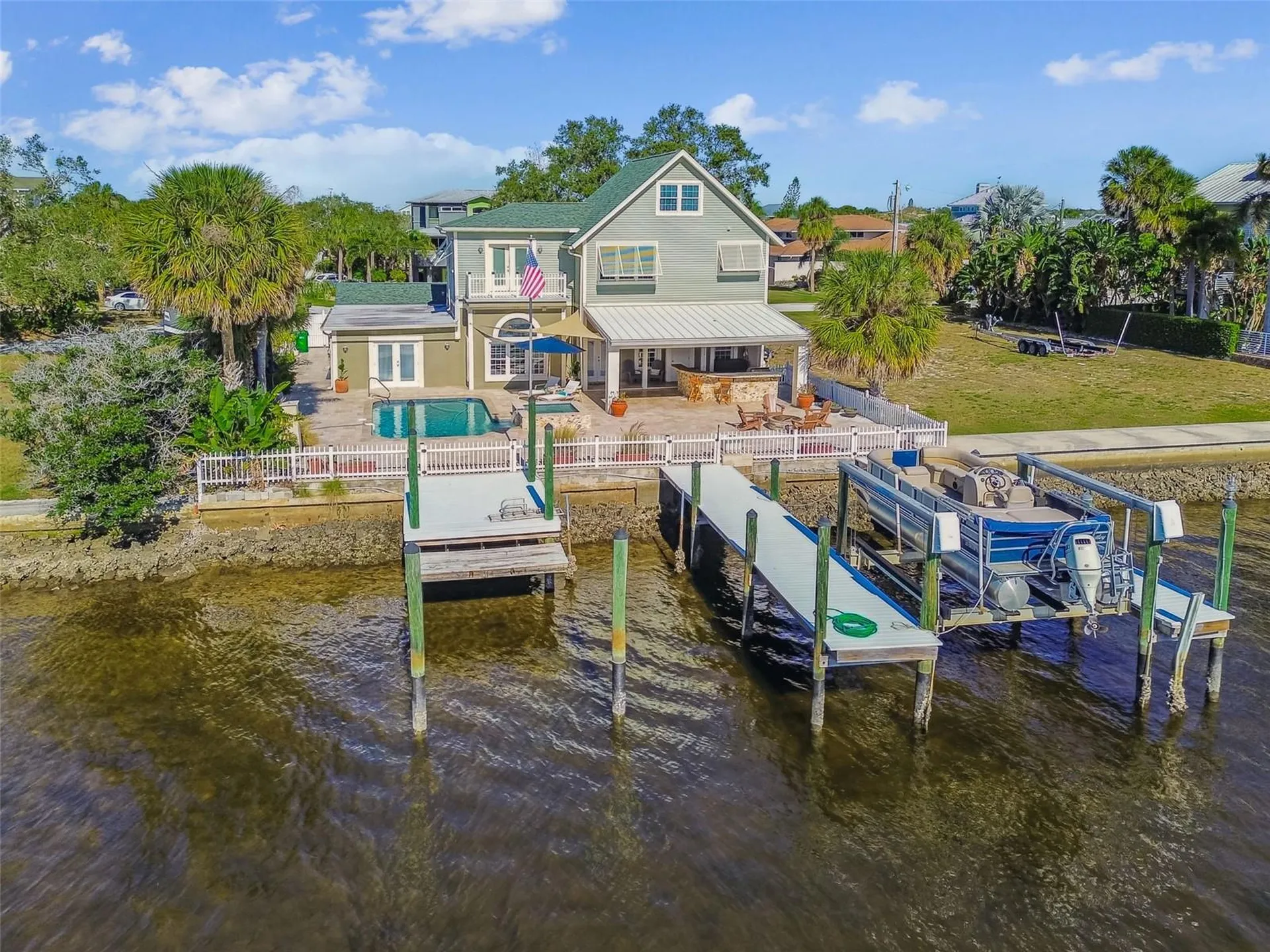 8025 Island Drive Port Richey FL 34668