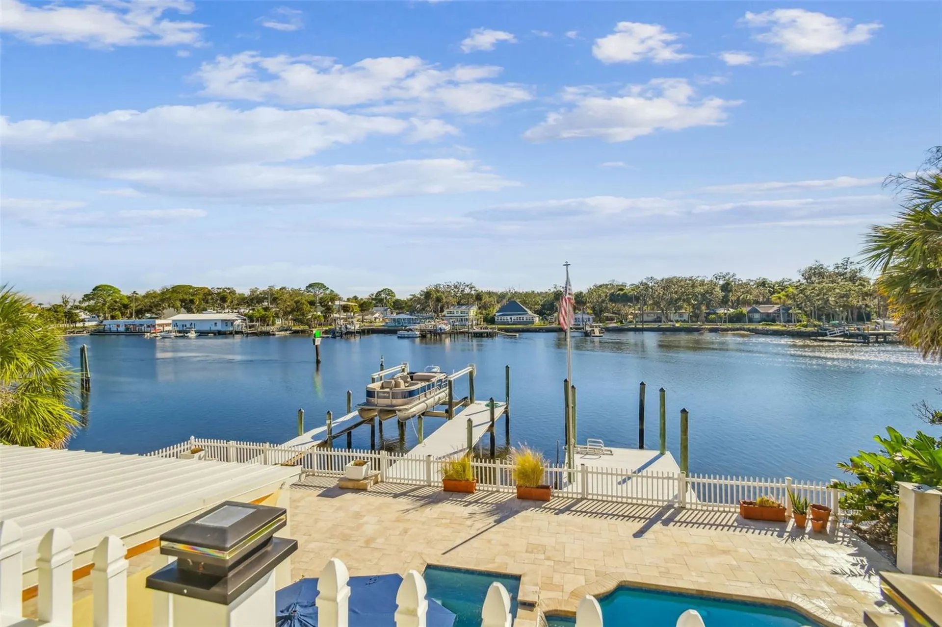 8025 Island Drive Port Richey FL 34668