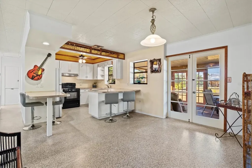 148 Roberts Road Nokomis FL 34275