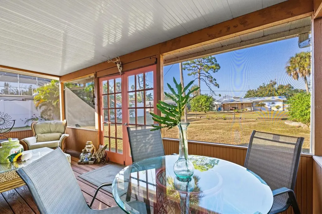 148 Roberts Road Nokomis FL 34275