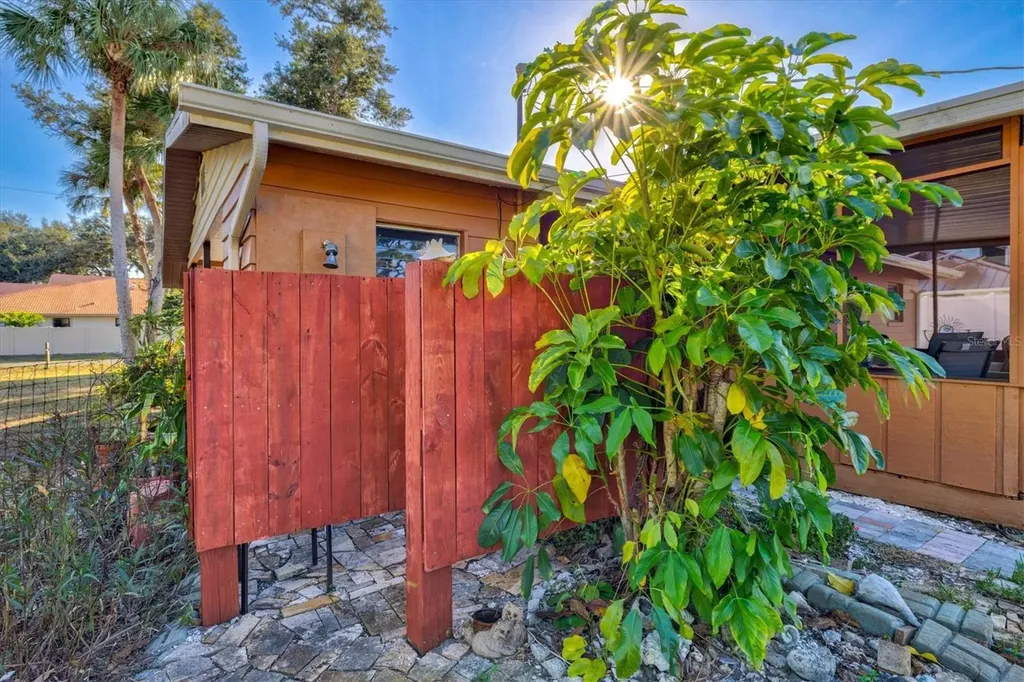 148 Roberts Road Nokomis FL 34275