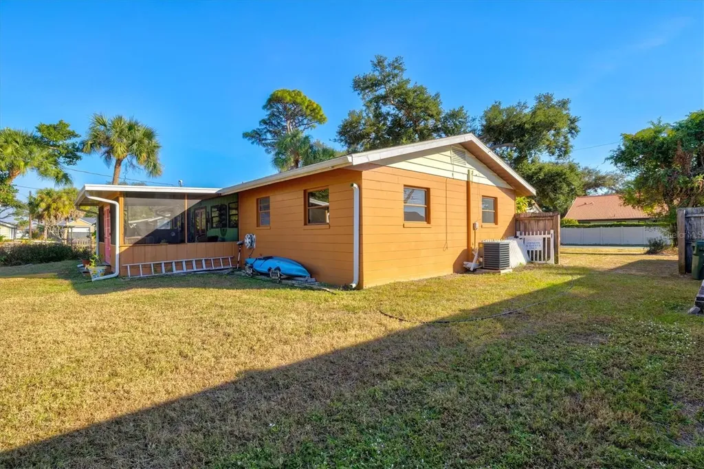 148 Roberts Road Nokomis FL 34275