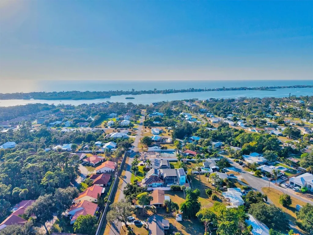 148 Roberts Road Nokomis FL 34275