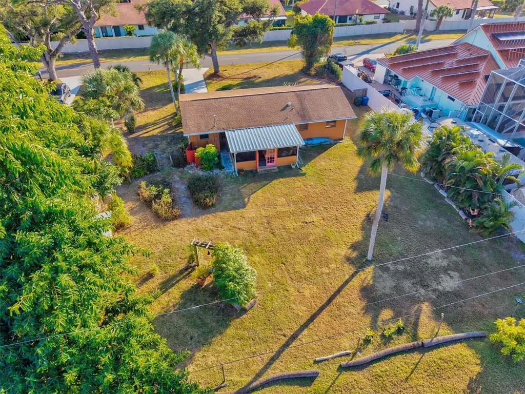 148 Roberts Road Nokomis FL 34275