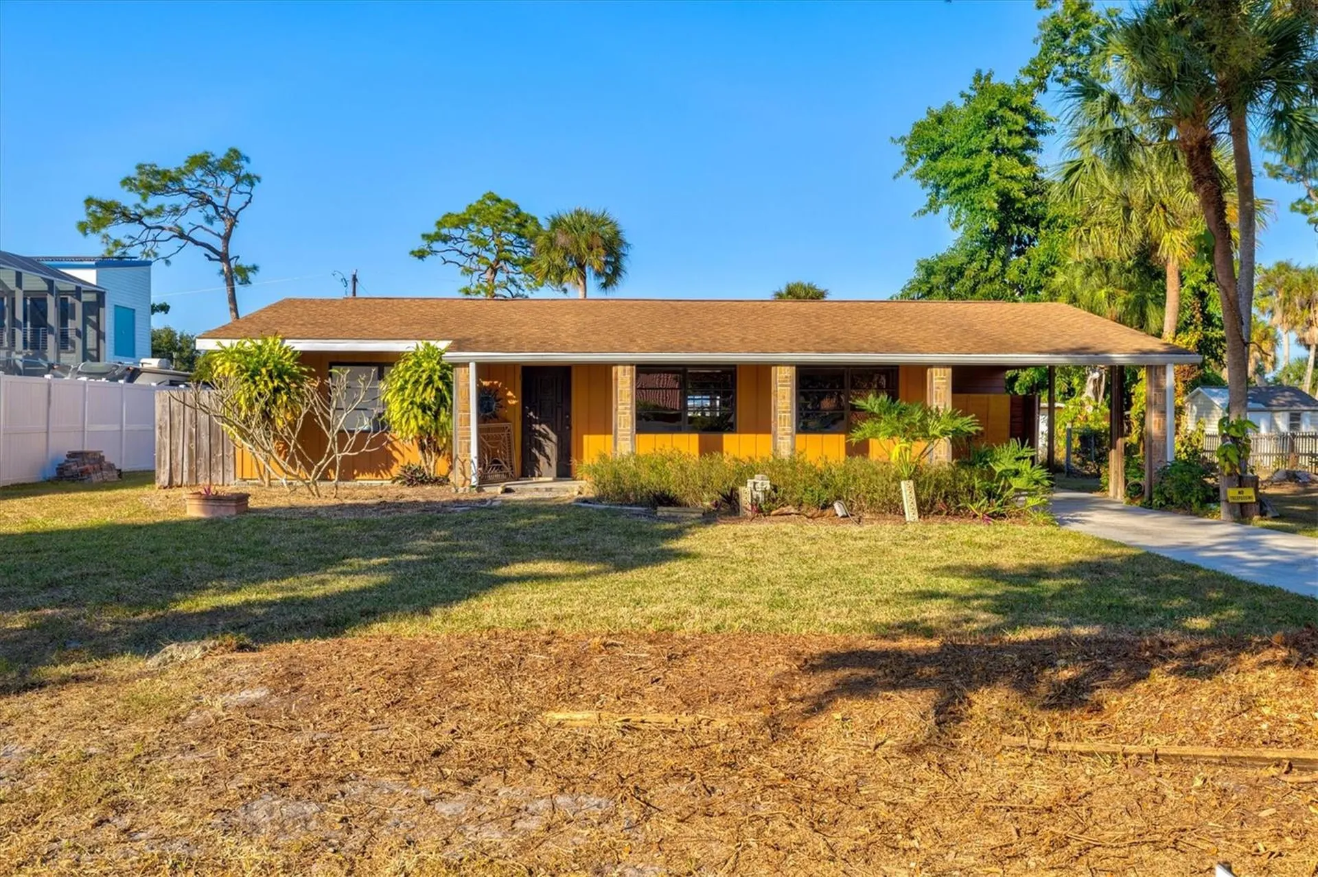 148 Roberts Road Nokomis FL 34275