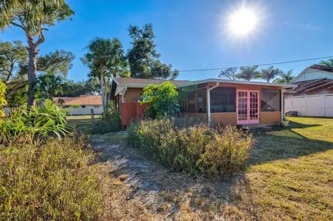 148 Roberts Road Nokomis FL 34275