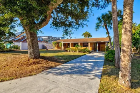 148 Roberts Road Nokomis FL 34275