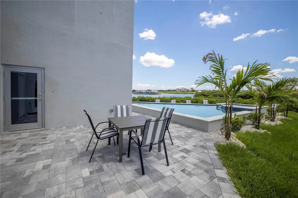19505 Gulf Boulevard Indian Shores FL 33785