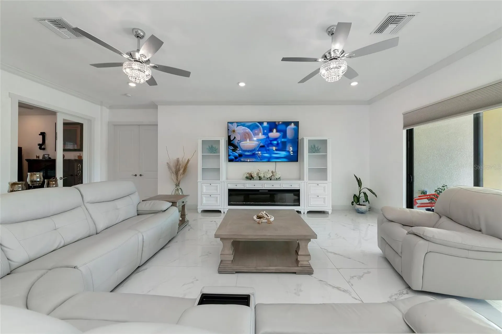 7505 27th Avenue W Bradenton FL 34209
